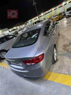 Chrysler 200